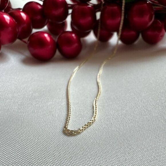 14k solid gold wheat chain Necklace 20” | perfect gift | 14K 1mm 8 Round Whe… - Picture 2 of 12